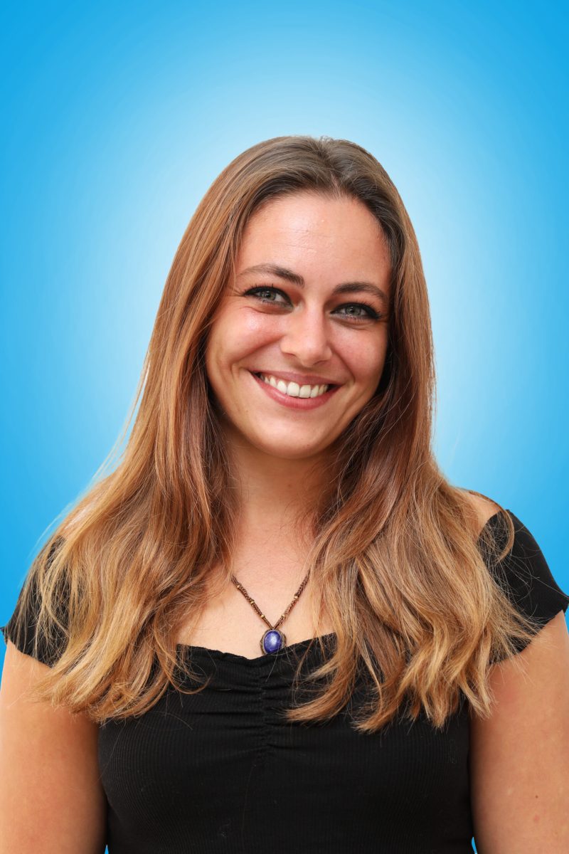 Amina blau